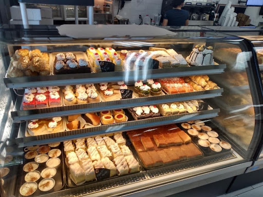 Taino's Bakery